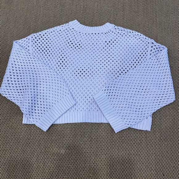H&M CROCHET KNIT CROPPED SWEATER LAVENDER PURPLE MEDIUM NWT - Picture 3 of 3